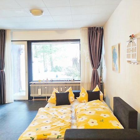 Ferienwohnung Schoene Wohnung 2D-Gebaeude Mit Mini-Garten Schönwalde Eksteriør billede